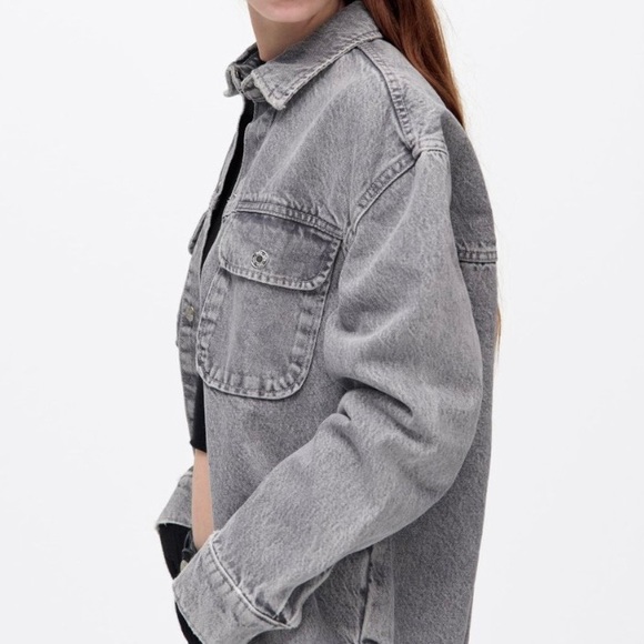Zara Grey oversized denim jean jacket
shacket shirt overshirt cargo jacket - Picture 6 of 7